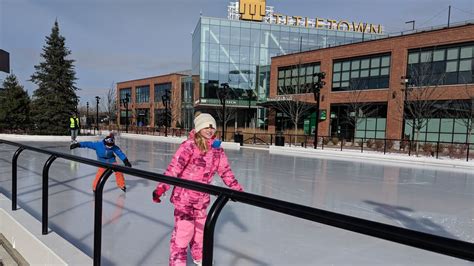 titletown ice skating waiver|Titletown ice skating rink now open for 2022.